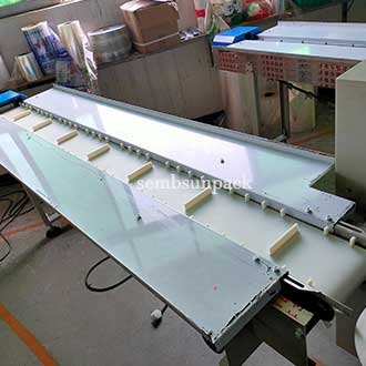 Belt with Spacer